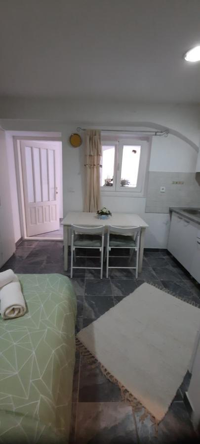 Studio Apartman Centar Varaždin Buitenkant foto